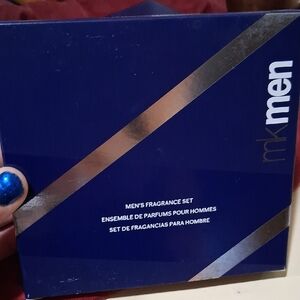 Mary Kay Blue and Silver Grooming Treatment Set